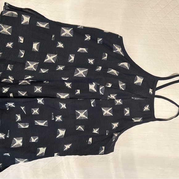 Derek Lamb 10 Crosby navy silk tank - Picture 4 of 4